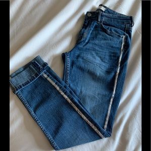 Zara cropped jean w. metallic strip & cuffed ankle